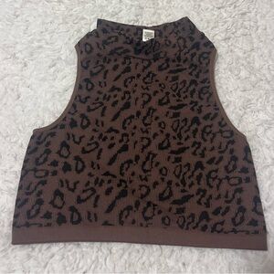 Bozzolo Brown Leopard Print Crop Top